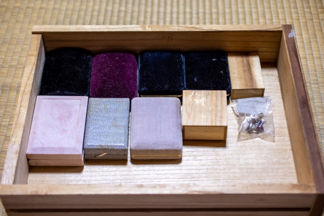 遺品整理　宝飾品