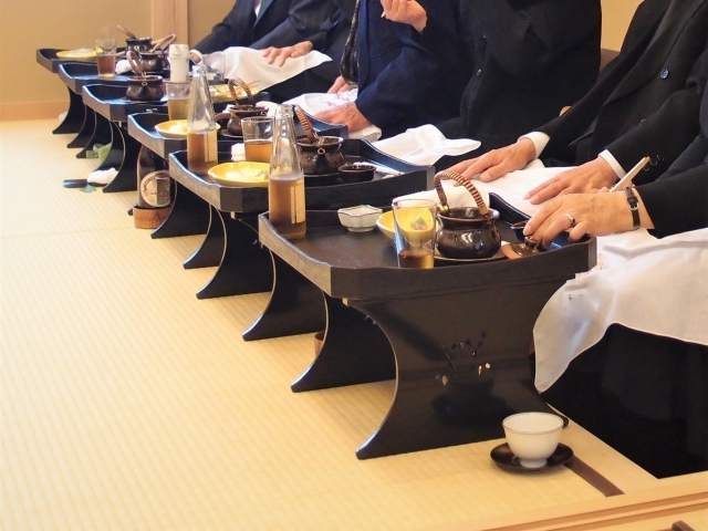 四十九日の会食